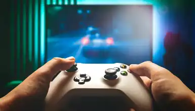 Microsoft'tan Yeni El Konsolu ve Yeni Nesil Xbox Geliyor!