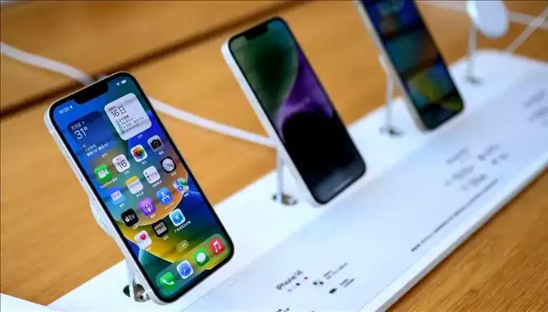Apple, iPhone Üretimini Çin'den Taşıyor